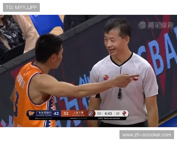 扇耳光大赛规则漏洞频发,战术犯规与抗击打力成胜负关键 扇耳光大赛规则漏洞频发,战术犯规与抗击打力成胜负关键